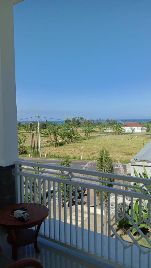Limun Guesthouse Amlapura Exteriör bild